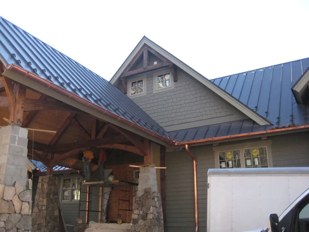 Craftsman Roofing team delivering quality roofing work in Harris Landing